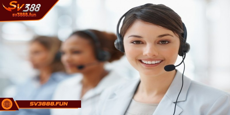 8XBET luôn hỗ trợ giải đáp mọi thắc mắc của người chơi