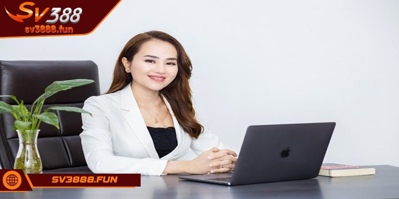 Đôi nét về tác giả Tuyết Anh 